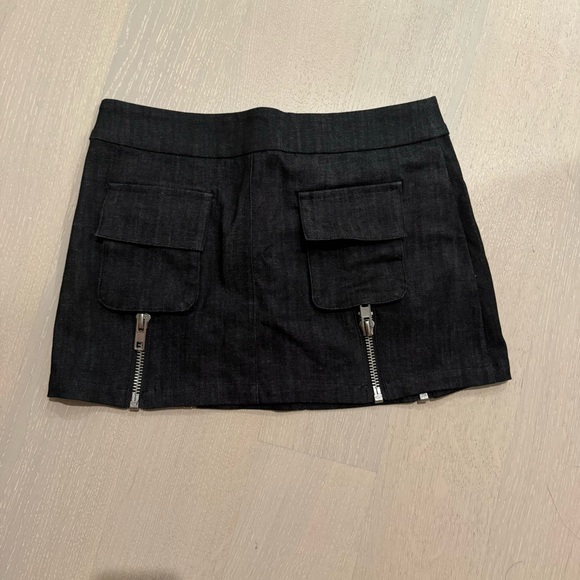 With Jean mini skirt. Fits size 2/XS/S - Picture 2 of 2